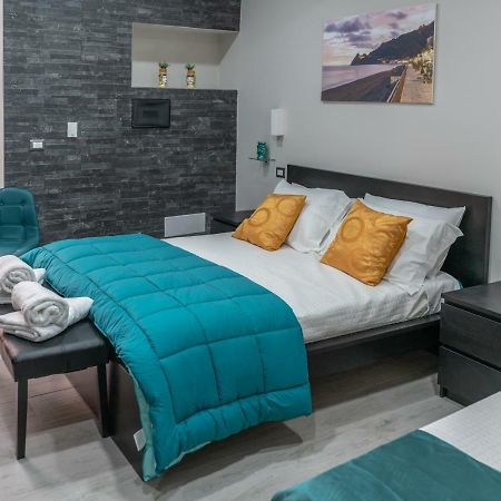 Marranzanu Rooms Санта-Тереза-ди-Рива Экстерьер фото