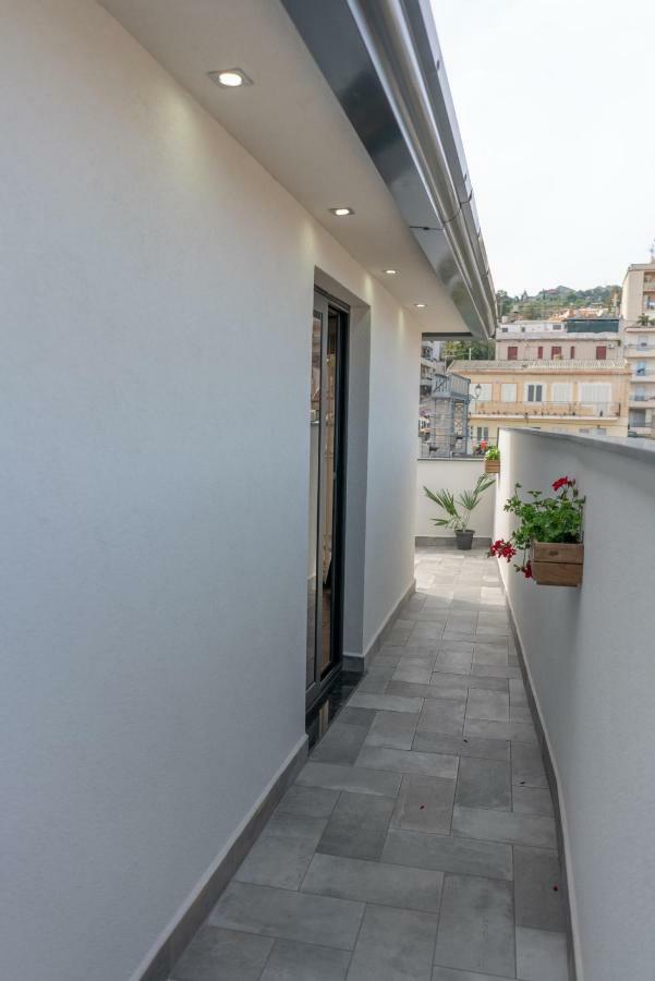 Marranzanu Rooms Санта-Тереза-ди-Рива Экстерьер фото