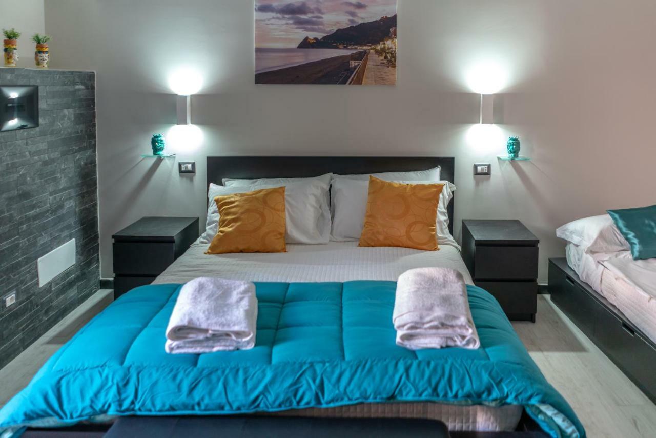 Marranzanu Rooms Санта-Тереза-ди-Рива Экстерьер фото