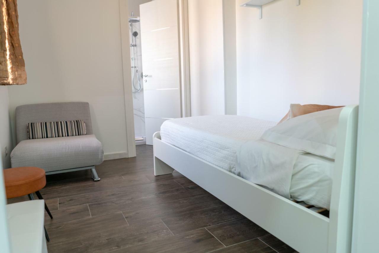 Marranzanu Rooms Санта-Тереза-ди-Рива Экстерьер фото
