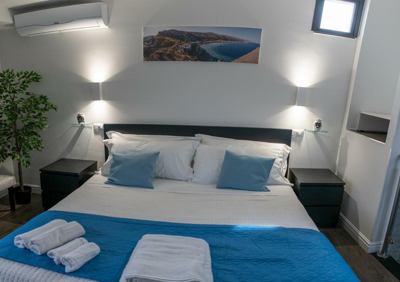 Marranzanu Rooms Санта-Тереза-ди-Рива Экстерьер фото