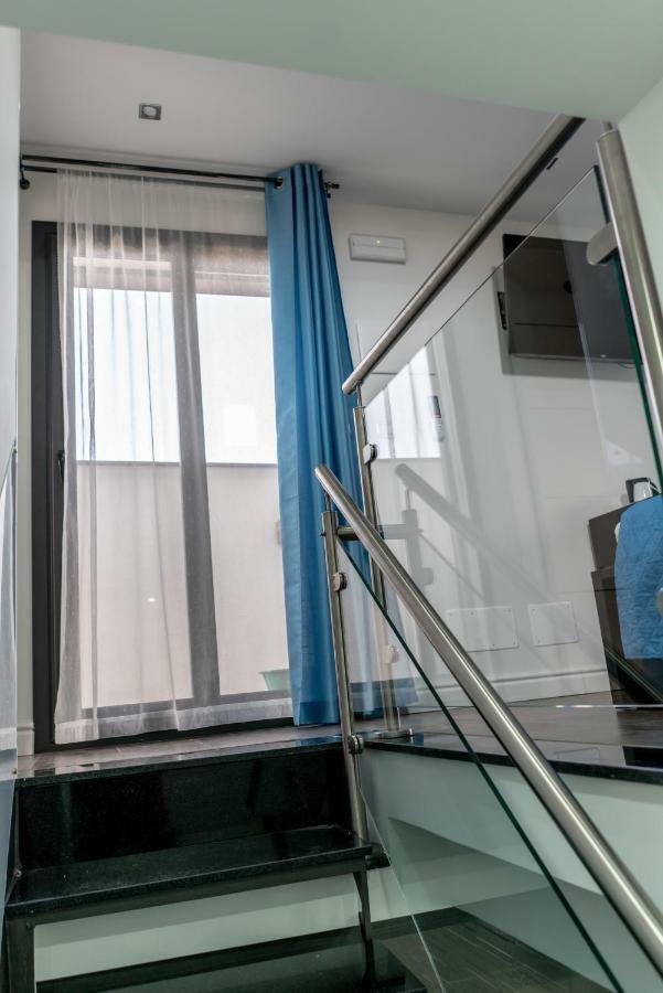Marranzanu Rooms Санта-Тереза-ди-Рива Экстерьер фото